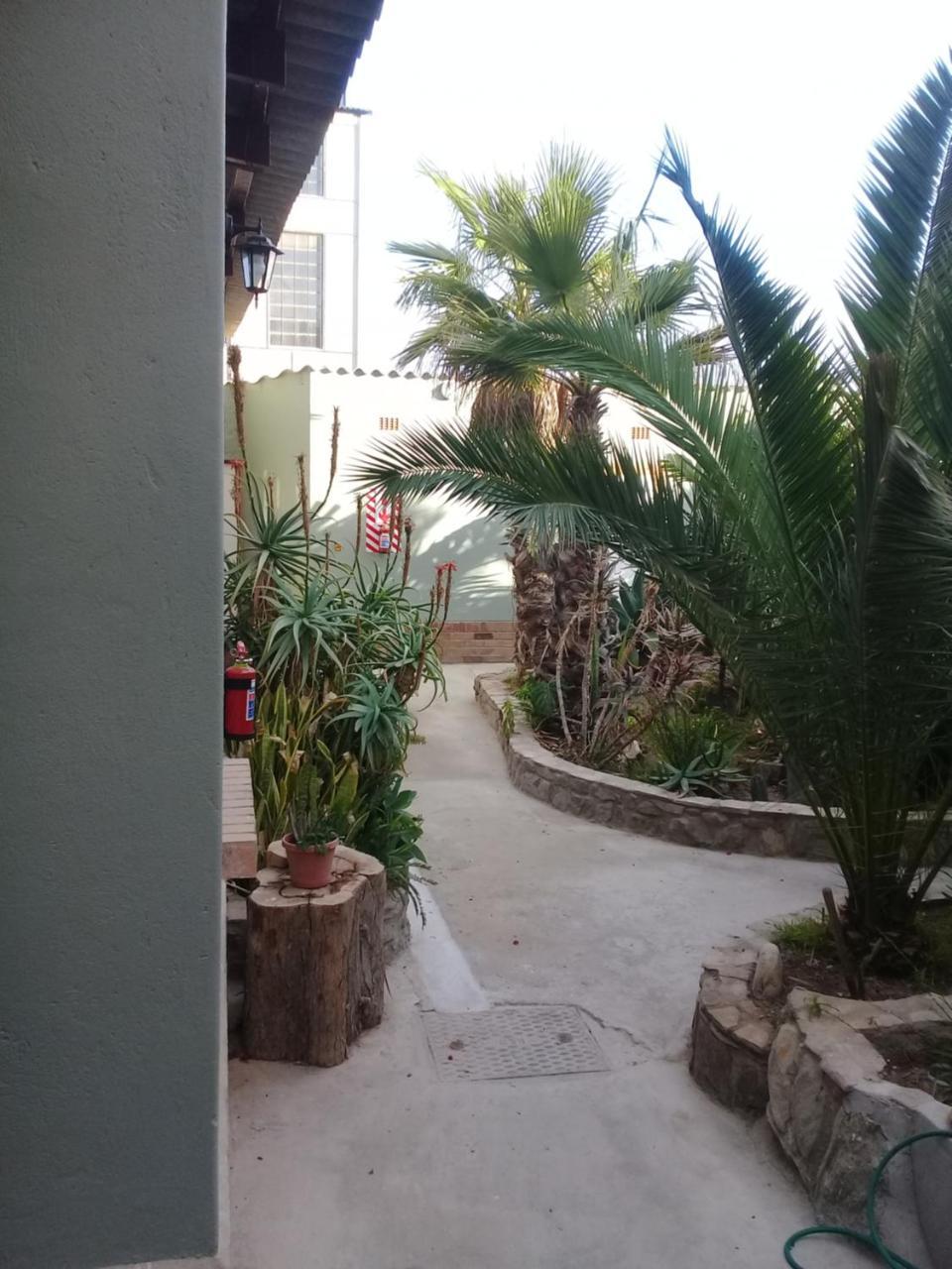 Hotel Tranquility Self Catering Lüderitz Exterior foto